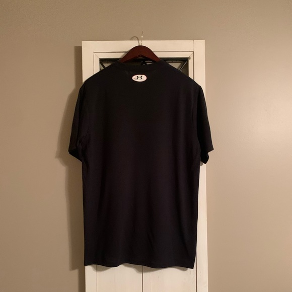 Under Armour T-Shirt - Picture 3 of 6
